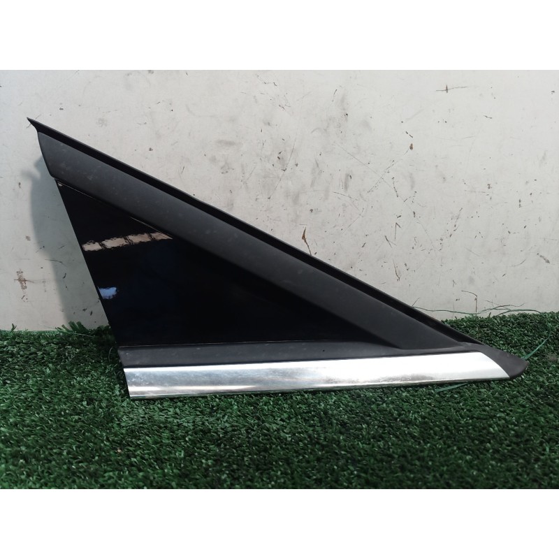 Recambio de molduras delanteras para peugeot 5008 (0u_, 0e_) 1.6 bluehdi 120 referencia OEM IAM   