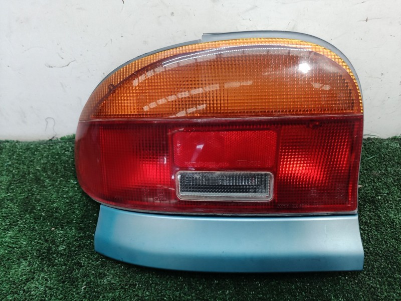 Recambio de piloto trasero izquierdo para mazda 121 (db) l referencia OEM IAM   