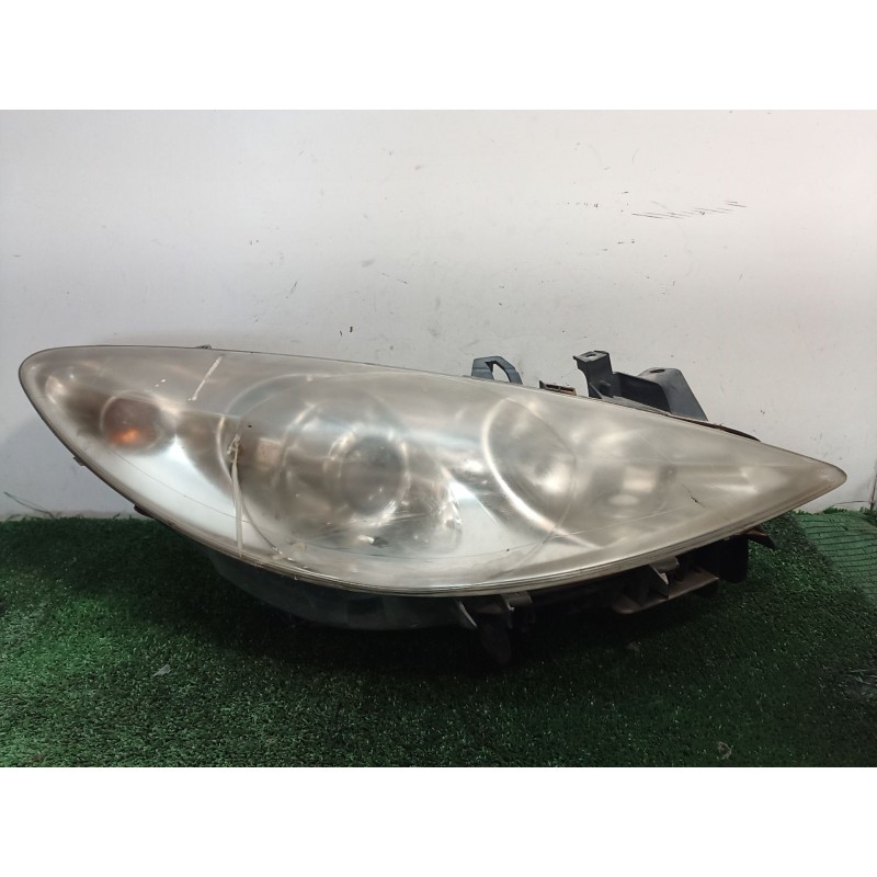 Recambio de faro derecho para peugeot 307 cc (3b) 2.0 hdi 135 referencia OEM IAM 43160748 43160748 43160748