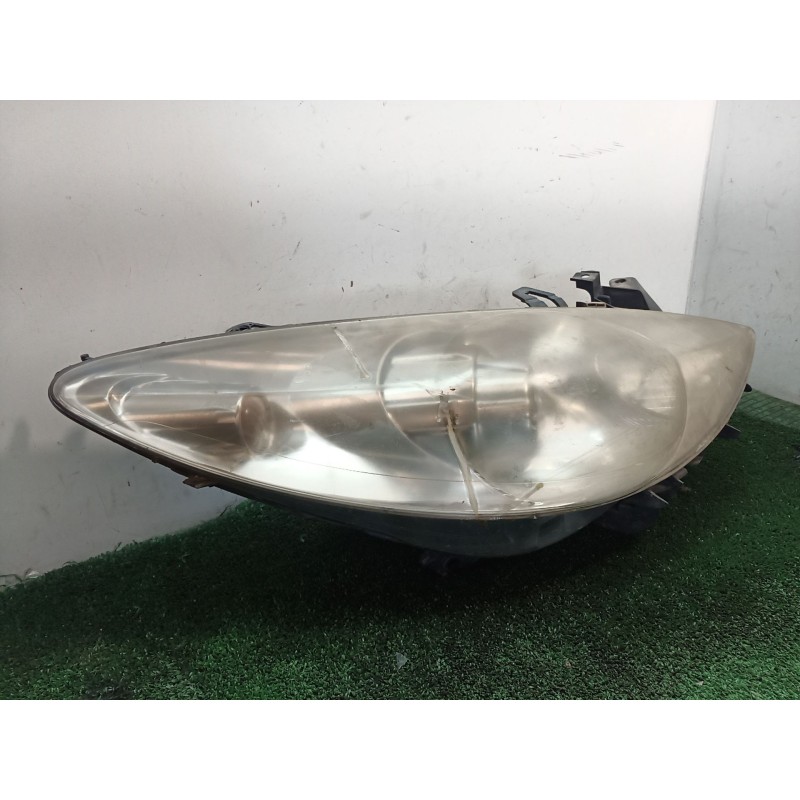 Recambio de faro derecho para peugeot 307 cc (3b) 2.0 hdi 135 referencia OEM IAM 43160748 43160748 43160748
