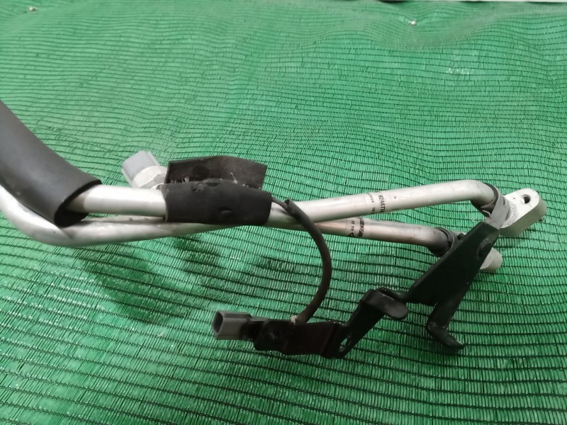 Recambio de tubos aire acondicionado para renault zoe 2014 referencia OEM IAM   