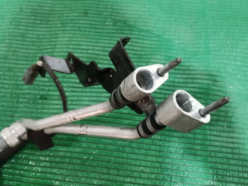 Recambio de tubos aire acondicionado para renault zoe 2014 referencia OEM IAM   