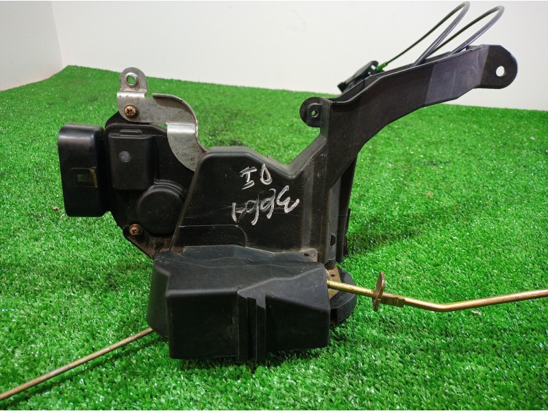 Recambio de cerradura puerta delantera izquierda para toyota rav 4 (a2) 2.0 luna 4x4 referencia OEM IAM   