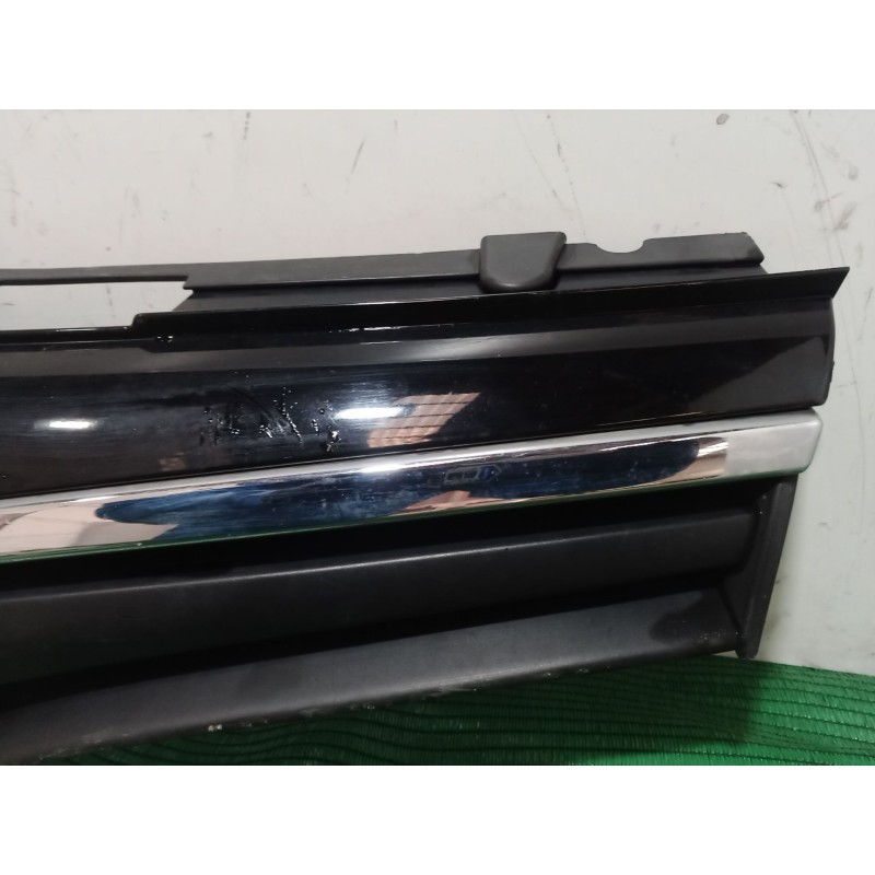Recambio de rejilla delantera para renault kangoo express (fw0/1_) 1.5 dci 90 (fw0g, fw05, fw08, fw11) referencia OEM IAM   