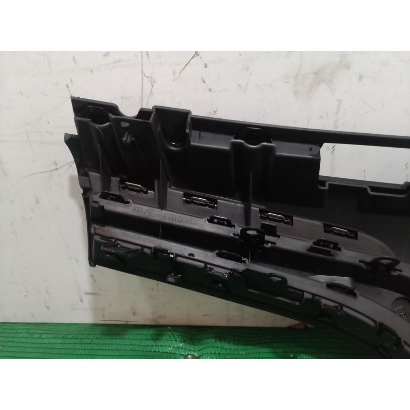 Recambio de rejilla delantera para renault kangoo express (fw0/1_) 1.5 dci 90 (fw0g, fw05, fw08, fw11) referencia OEM IAM   