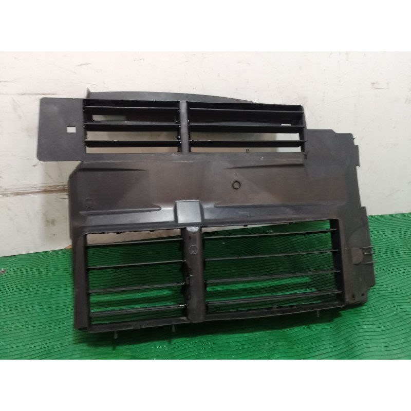 Recambio de moldura para ford focus iv sedán (hm) 1.0 ecoboost referencia OEM IAM   