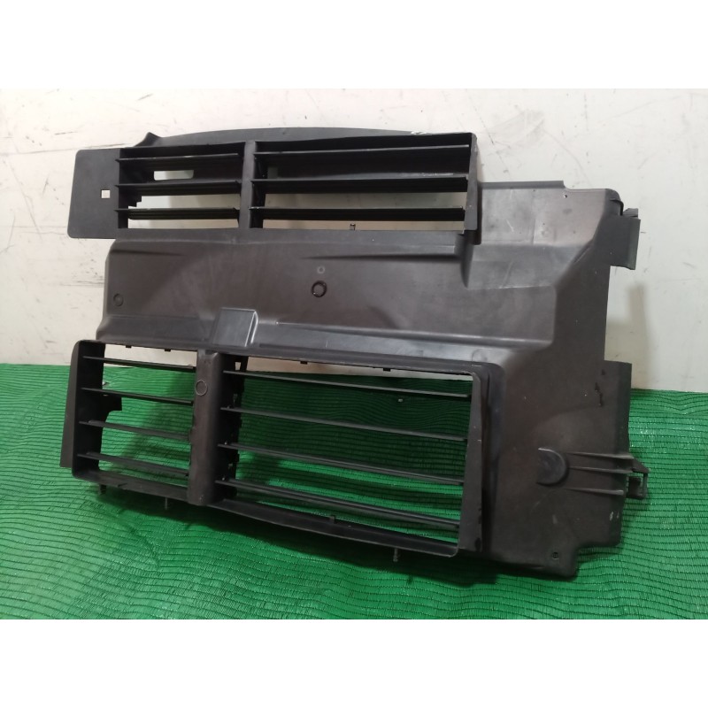 Recambio de moldura para ford focus iv sedán (hm) 1.0 ecoboost referencia OEM IAM   