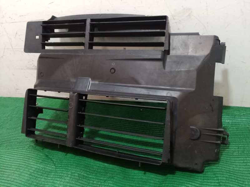 Recambio de moldura para ford focus iv sedán (hm) 1.0 ecoboost referencia OEM IAM   