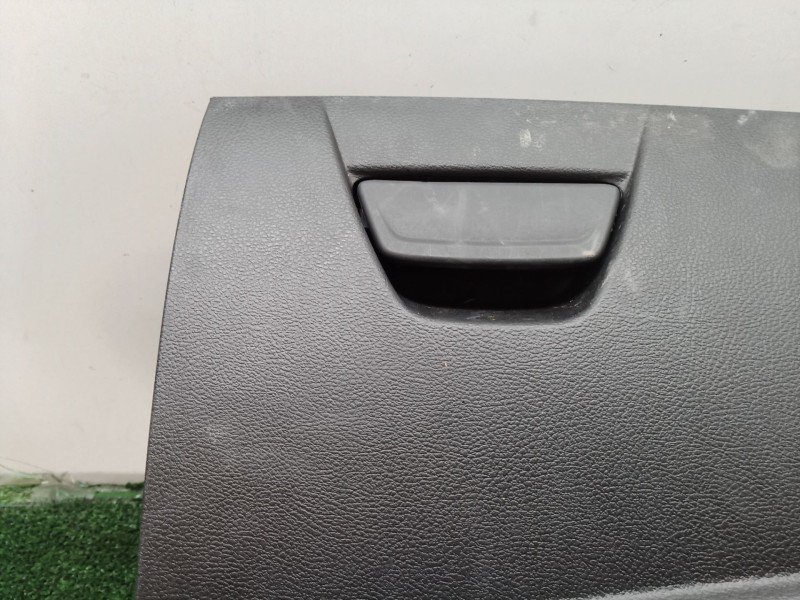 Recambio de guantera para ford focus iv sedán (hm) 1.0 ecoboost referencia OEM IAM 0020739402 0020739402 0020739402