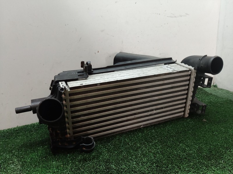 Recambio de intercooler para ford focus iv sedán (hm) 1.0 ecoboost referencia OEM IAM CV619L440VD CV619L440VD CV619L440VD