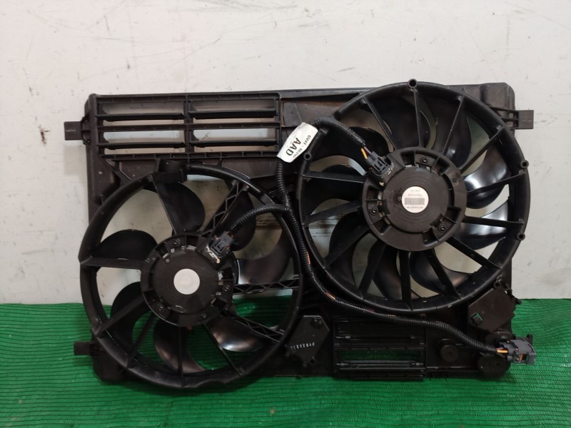 Recambio de electroventilador para ford kuga ii (dm2) 2.0 tdci referencia OEM IAM 3135103884 3135103884 3135103884