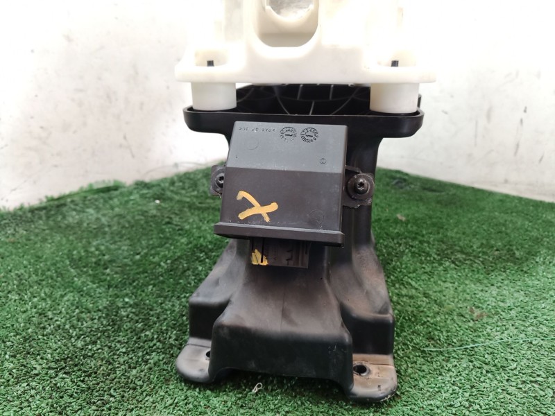 Recambio de palanca cambio para peugeot 3008 van (0u_) hdi 150 (0urhem) referencia OEM IAM   
