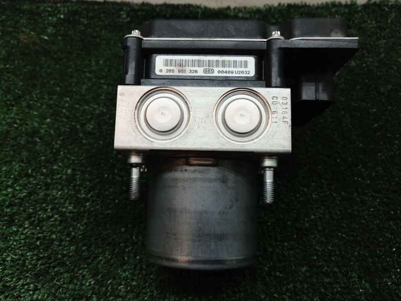 Recambio de abs para peugeot 3008 van (0u_) hdi 150 (0urhem) referencia OEM IAM 0265951326 0265951326 0265951326