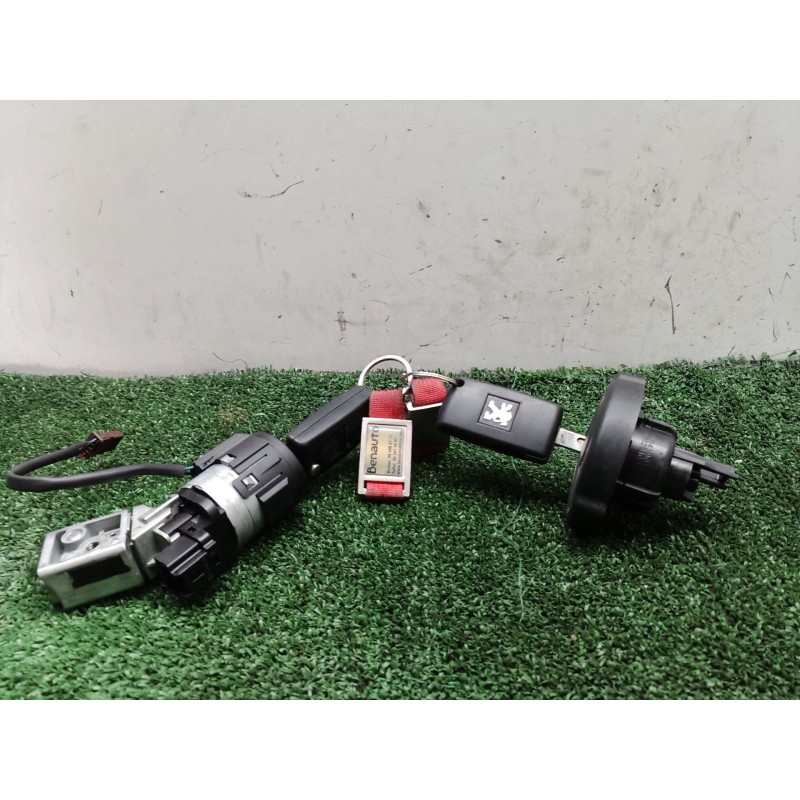 Recambio de conmutador de arranque para peugeot 3008 van (0u_) hdi 150 (0urhem) referencia OEM IAM   