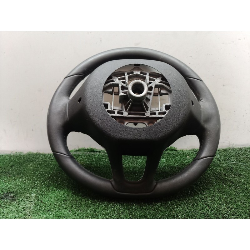 Recambio de volante para peugeot 208 i (ca_, cc_) 1.2 vti 82 referencia OEM IAM   
