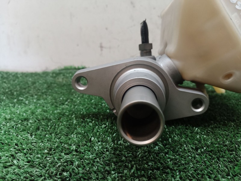 Recambio de bomba freno para peugeot 3008 van (0u_) hdi 150 (0urhem) referencia OEM IAM 9654002180 9654002180 9654002180