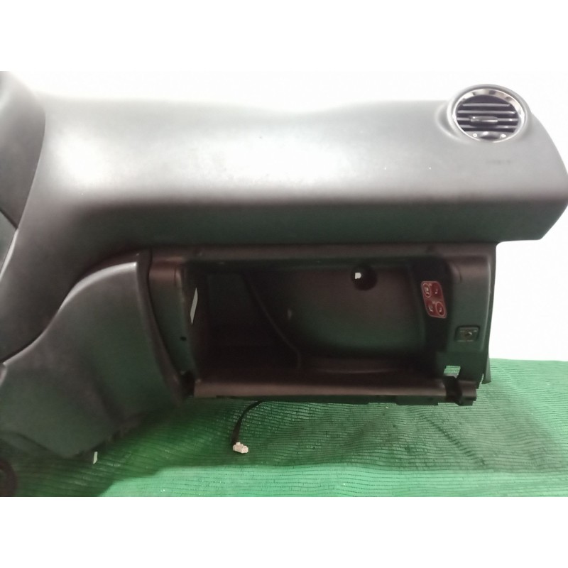 Recambio de salpicadero para peugeot 3008 van (0u_) hdi 150 (0urhem) referencia OEM IAM   