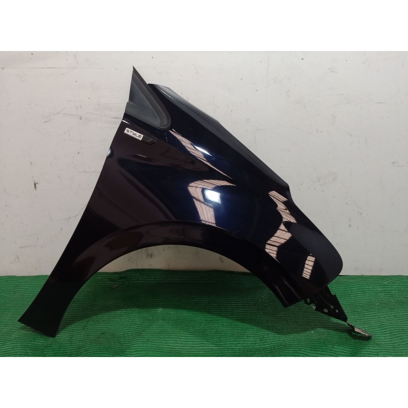 Recambio de aleta delantera derecha para peugeot 208 i (ca_, cc_) 1.2 vti 82 referencia OEM IAM   