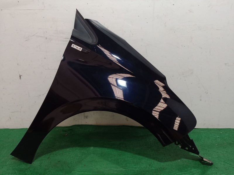 Recambio de aleta delantera derecha para peugeot 208 i (ca_, cc_) 1.2 vti 82 referencia OEM IAM   