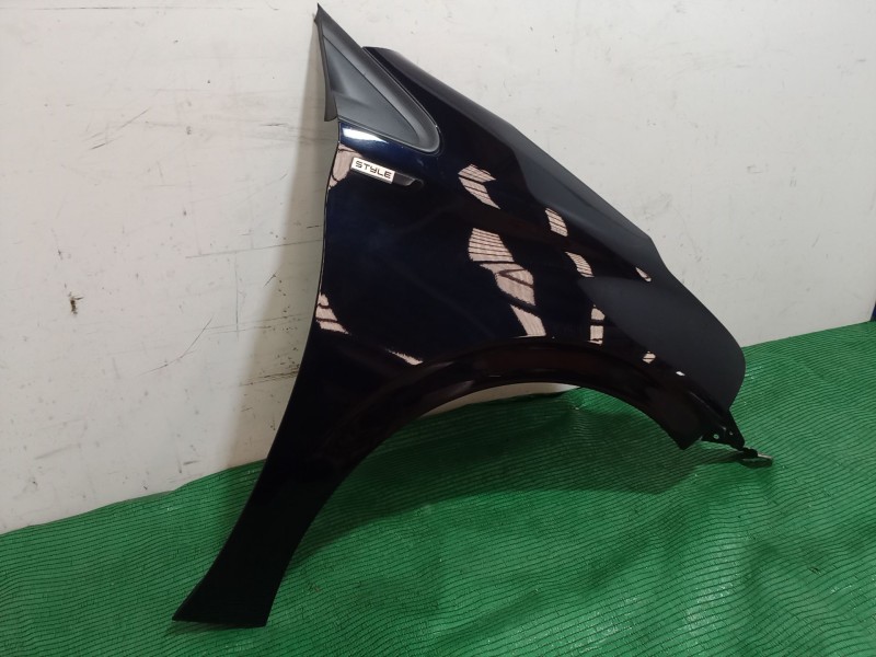 Recambio de aleta delantera derecha para peugeot 208 i (ca_, cc_) 1.2 vti 82 referencia OEM IAM   