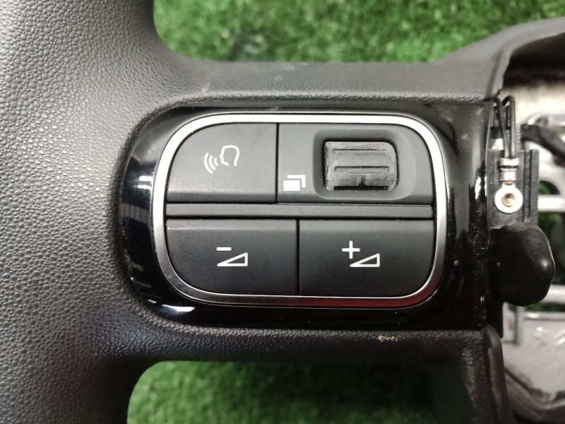Recambio de volante para citroën c3 / c3 origin iii (sx) 1.2 puretech 82 referencia OEM IAM   