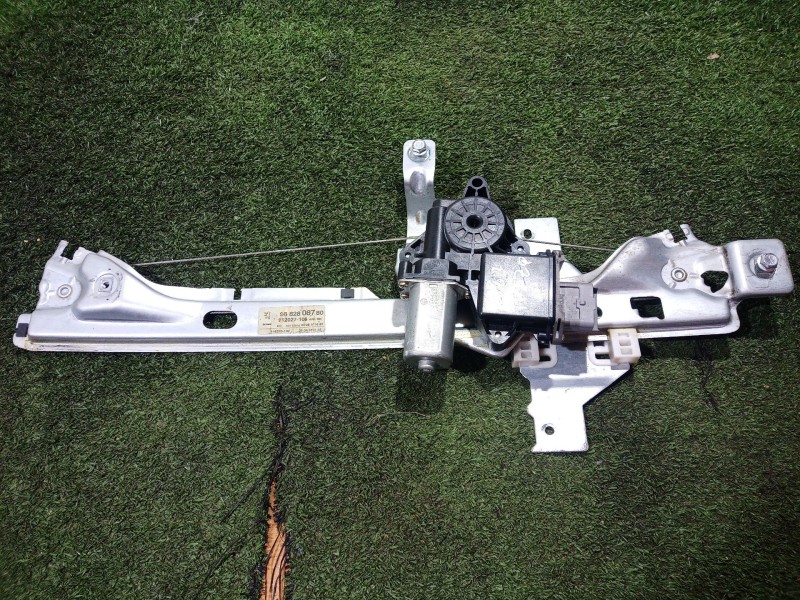 Recambio de elevalunas trasero izquierdo para peugeot 3008 van (0u_) hdi 150 (0urhem) referencia OEM IAM   