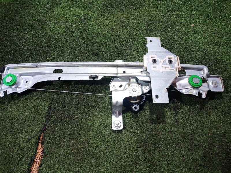 Recambio de elevalunas trasero izquierdo para peugeot 3008 van (0u_) hdi 150 (0urhem) referencia OEM IAM   