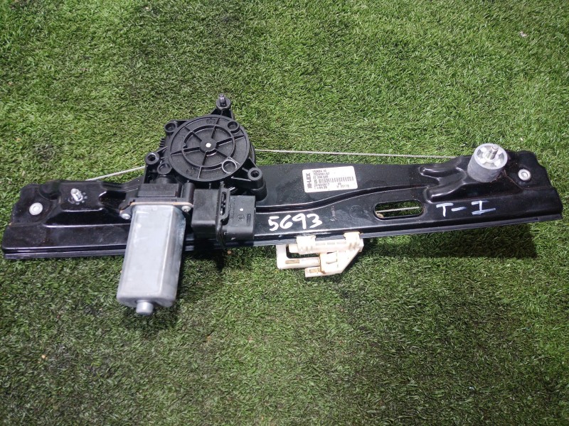 Recambio de elevalunas trasero izquierdo para mini mini (f55) cooper d referencia OEM IAM 71019003 71019003 71019003