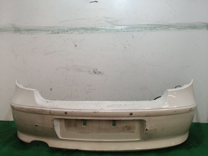Recambio de paragolpes trasero para bmw 1 (e87) 118 d referencia OEM IAM SINREF SIN REF SIN REF