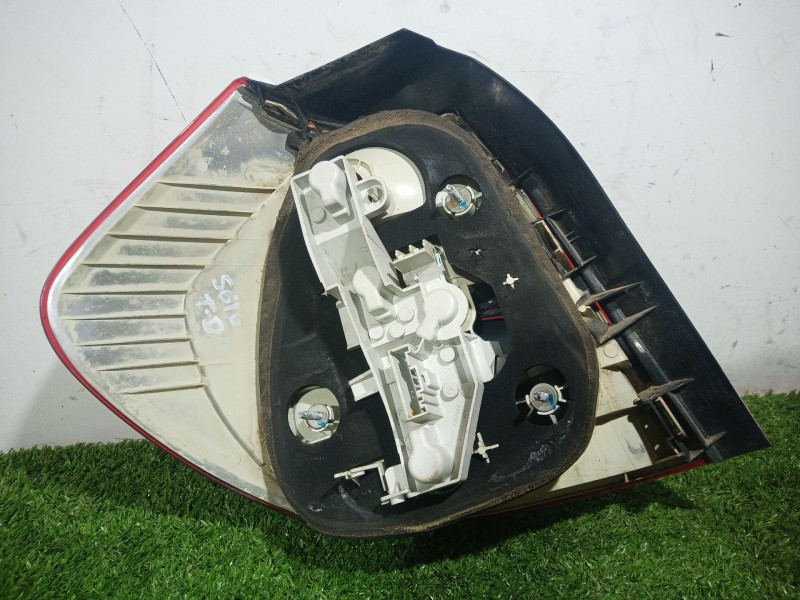 Recambio de piloto trasero derecho para bmw 1 (e87) 118 d referencia OEM IAM   