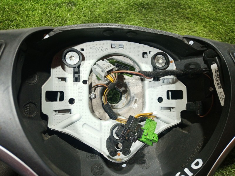 Recambio de volante para bmw 1 (e87) 118 d referencia OEM IAM 6795574 6795574 305617099