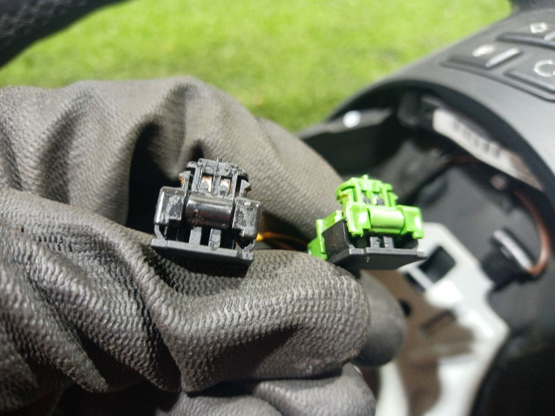 Recambio de volante para bmw 1 (e87) 118 d referencia OEM IAM 6795574 6795574 305617099