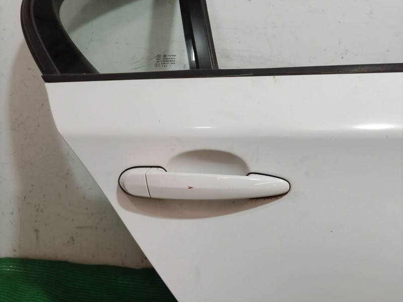 Recambio de puerta trasera derecha para bmw 1 (e87) 118 d referencia OEM IAM   