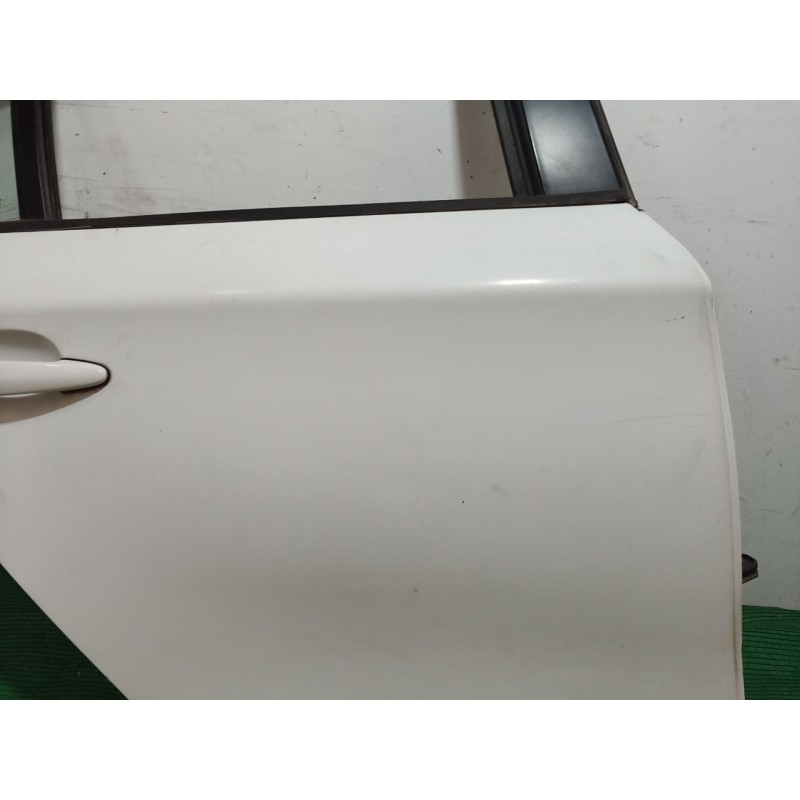 Recambio de puerta trasera derecha para bmw 1 (e87) 118 d referencia OEM IAM   