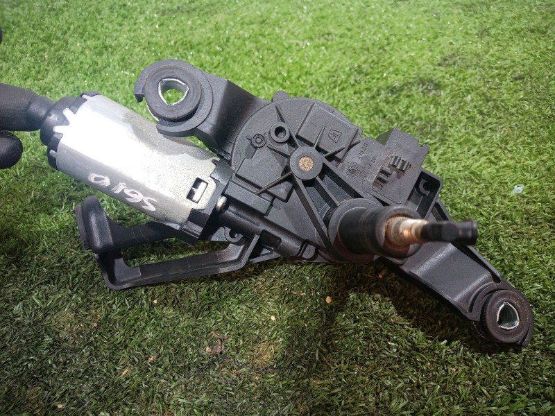 Recambio de motor limpia trasero para bmw 1 (e87) 118 d referencia OEM IAM 7199569  