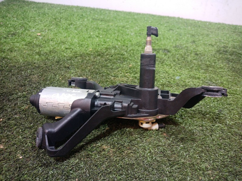 Recambio de motor limpia trasero para bmw 1 (e87) 118 d referencia OEM IAM 7199569  