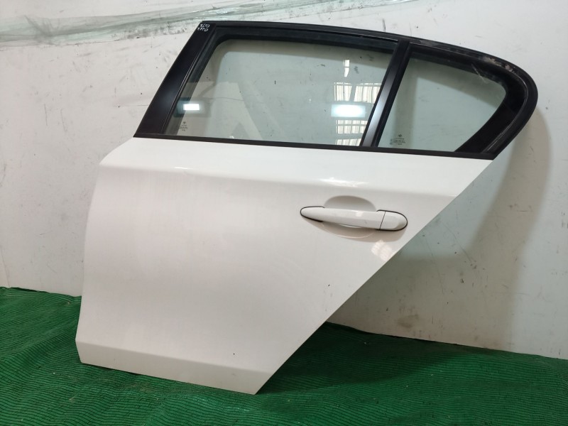 Recambio de puerta trasera izquierda para bmw 1 (e87) 118 d referencia OEM IAM SINREF SIN REF SIN REF