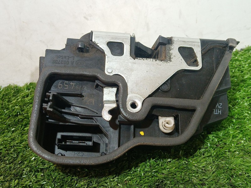 Recambio de cerradura puerta trasera izquierda para bmw 1 (e87) 118 d referencia OEM IAM   