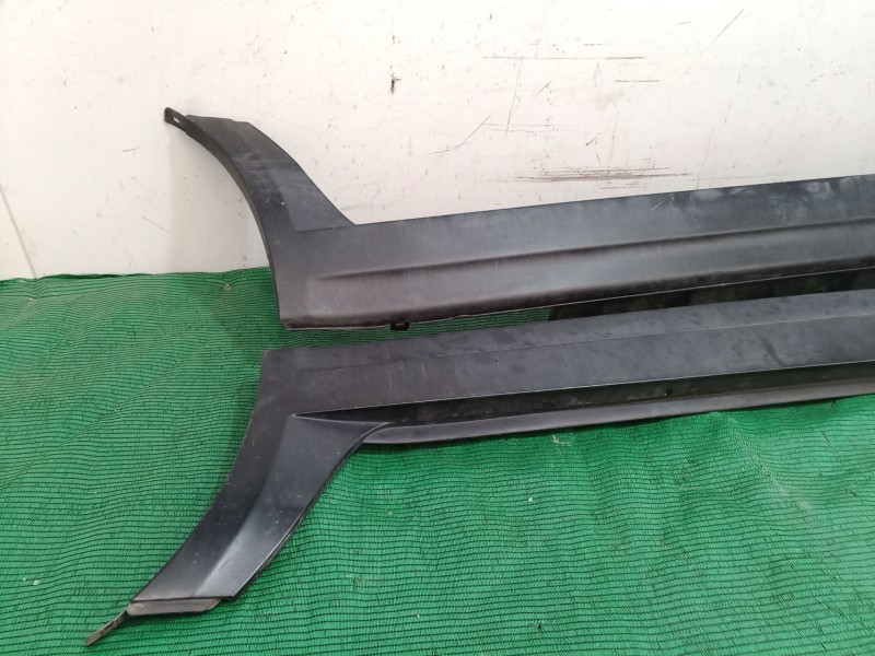 Recambio de faldon lateral para bmw x3 (f25) xdrive 20 d referencia OEM IAM   