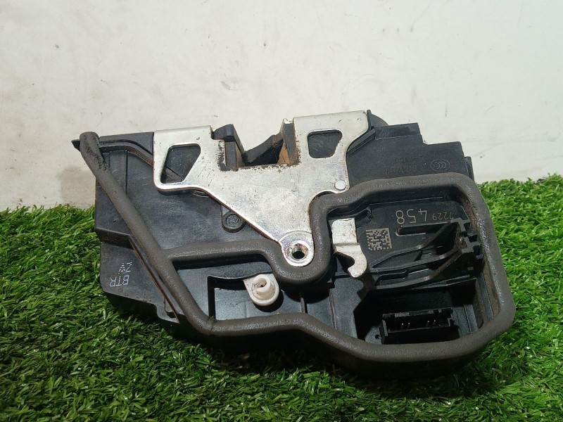 Recambio de cerradura puerta delantera derecha para bmw 1 (e87) 118 d referencia OEM IAM 7229458 7229458 A053702
