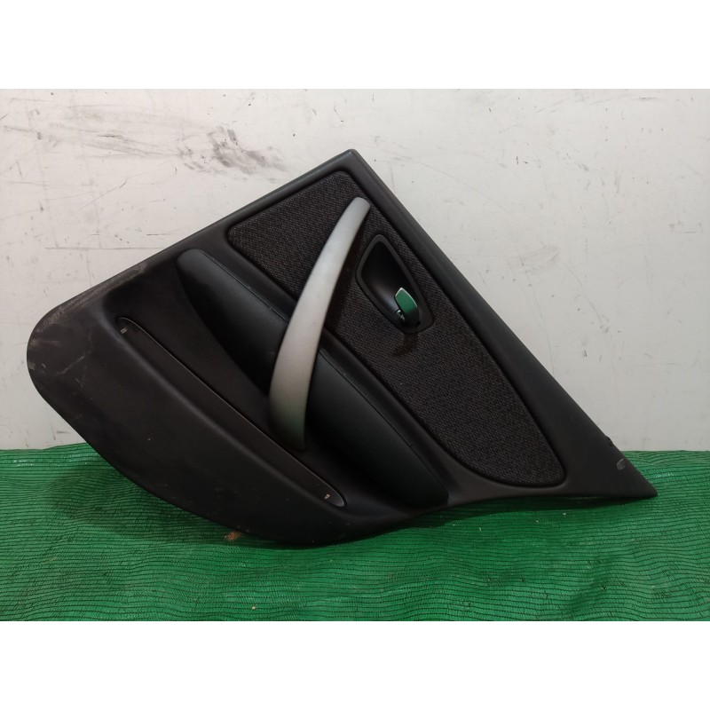 Recambio de guarnecido puerta trasera derecha para bmw 1 (e87) 118 d referencia OEM IAM 51416975310 51416975310 51416975310