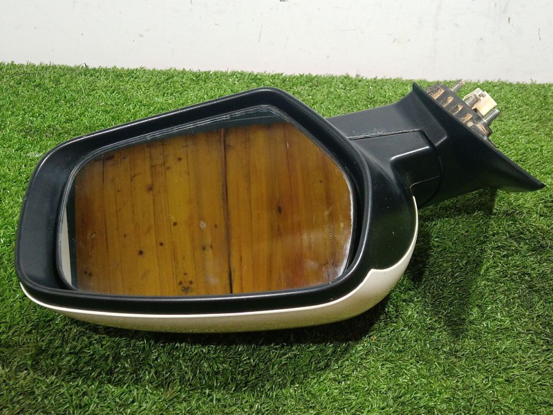 Recambio de retrovisor derecho para ssangyong tivoli grand 1.5 t-gdi referencia OEM IAM A045611 A045611 A045611