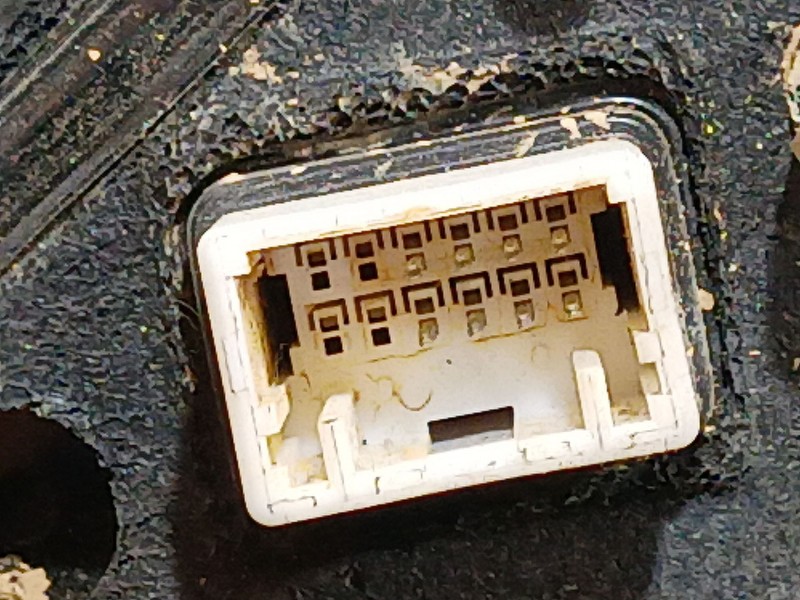 Recambio de retrovisor izquierdo para ssangyong tivoli grand 1.5 t-gdi referencia OEM IAM A045611 A045611 A045611