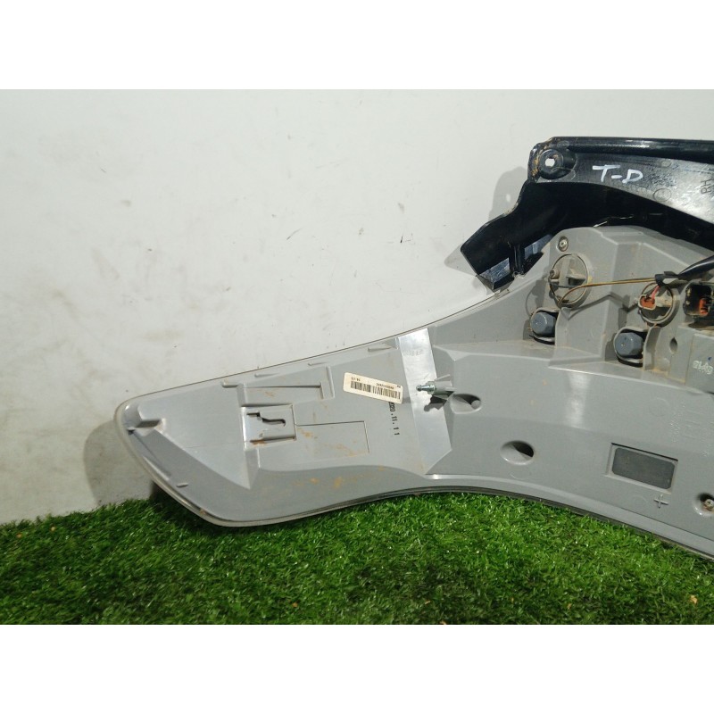 Recambio de piloto trasero derecho para ssangyong tivoli grand 1.5 t-gdi referencia OEM IAM   