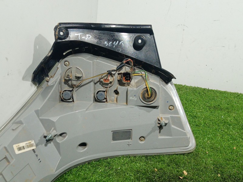 Recambio de piloto trasero derecho para ssangyong tivoli grand 1.5 t-gdi referencia OEM IAM   