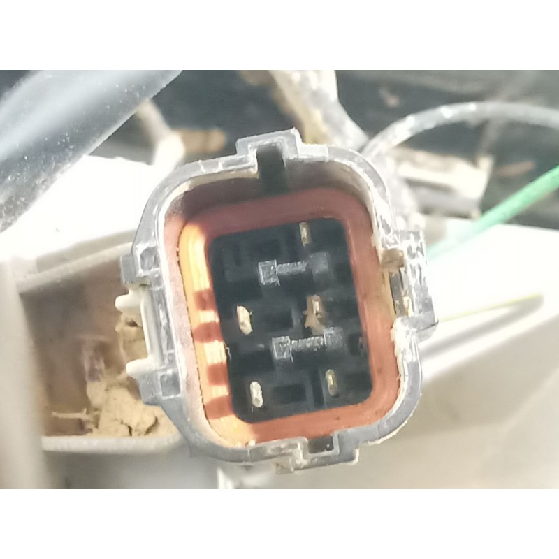 Recambio de piloto trasero derecho para ssangyong tivoli grand 1.5 t-gdi referencia OEM IAM   