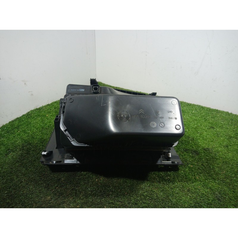 Recambio de guantera para citroën c3 / c3 origin iii (sx) 1.2 puretech 82 referencia OEM IAM 9812490277 9812490277 9812490277