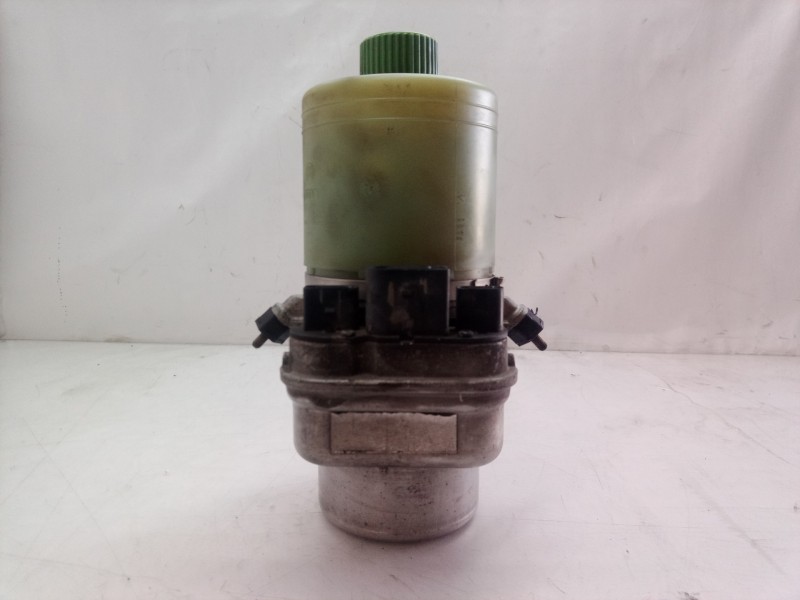 Recambio de bomba direccion para volkswagen polo (9n1) highline referencia OEM IAM 6Q0423371 6Q0423371 6Q0423371