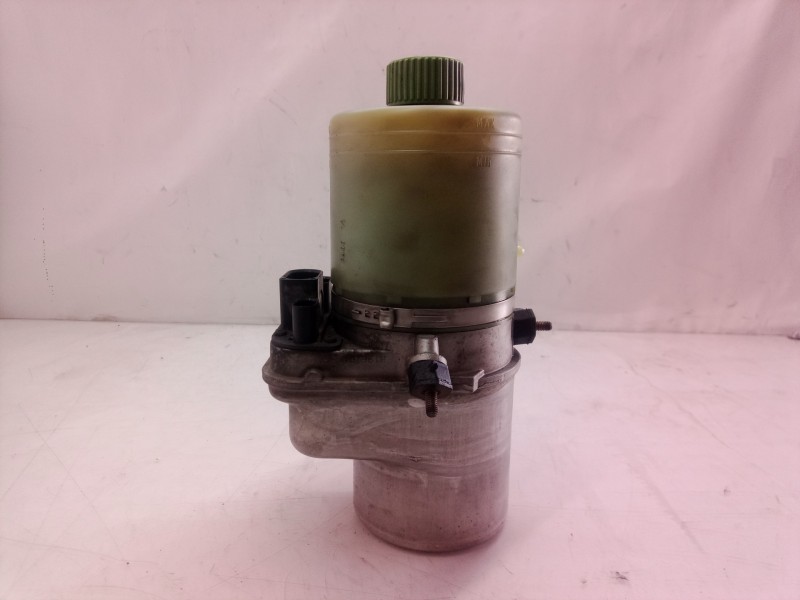 Recambio de bomba direccion para volkswagen polo (9n1) highline referencia OEM IAM 6Q0423371 6Q0423371 6Q0423371