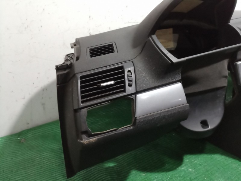 Recambio de salpicadero para bmw 1 (e87) 118 d referencia OEM IAM   